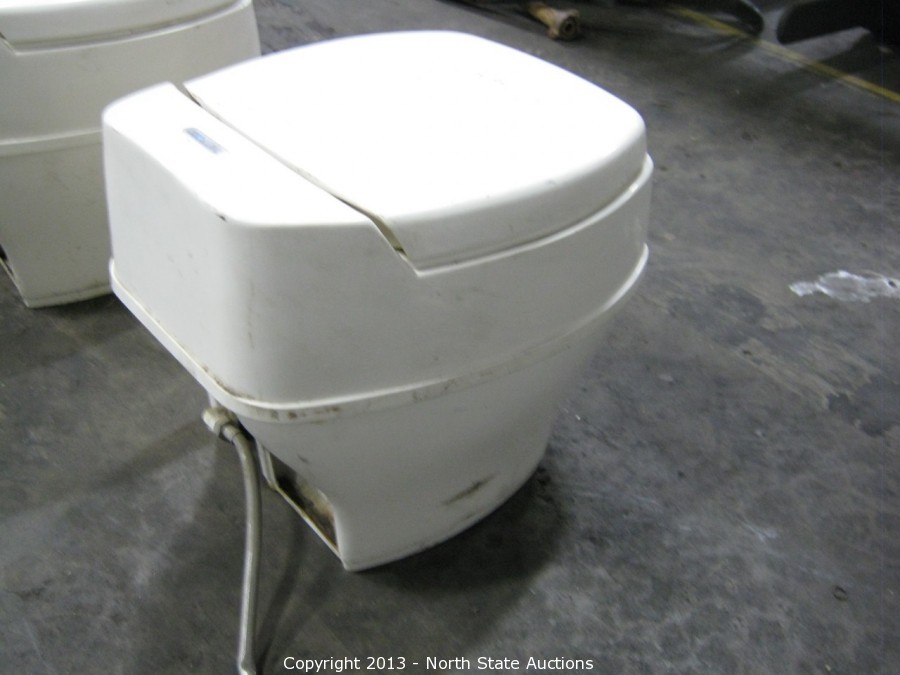 North State Auctions - Auction: April Showers...Bah! Lets Have an Thetford Rv Toilet Aqua Magic Galaxy Starlite