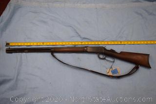 Winchester Repeating 25-35 W.C.F Rifle
