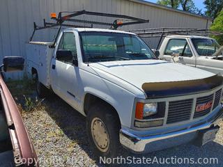 1990 GMC Truck with Tool Box Bed