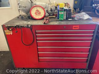 Snap-on Rolling Toolbox with Contents