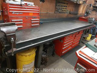 Steel Shop Table W/DuraCraft Heavy Duty Grinder And Huge Vise