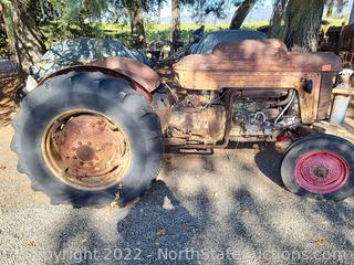Antique Massey-ferguson Tractor