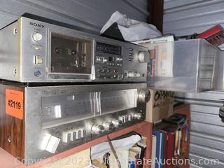 Lot of Vintage Radios(270)