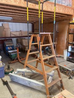 Ladder and Aluminum Folding Stool Ladder