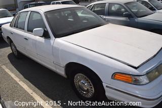 1995 Ford Crown Victoria (#1)
